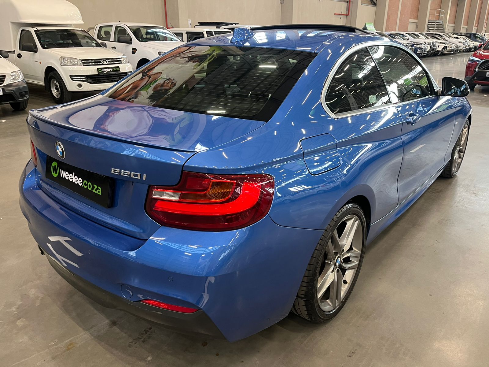 BMW 2 SERIES 220i M SPORT A/T(F22)