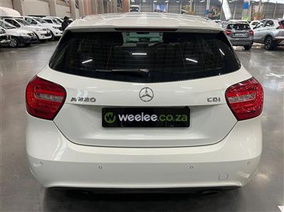MERCEDES-BENZ A CLASS A 220 CDI BE A/T