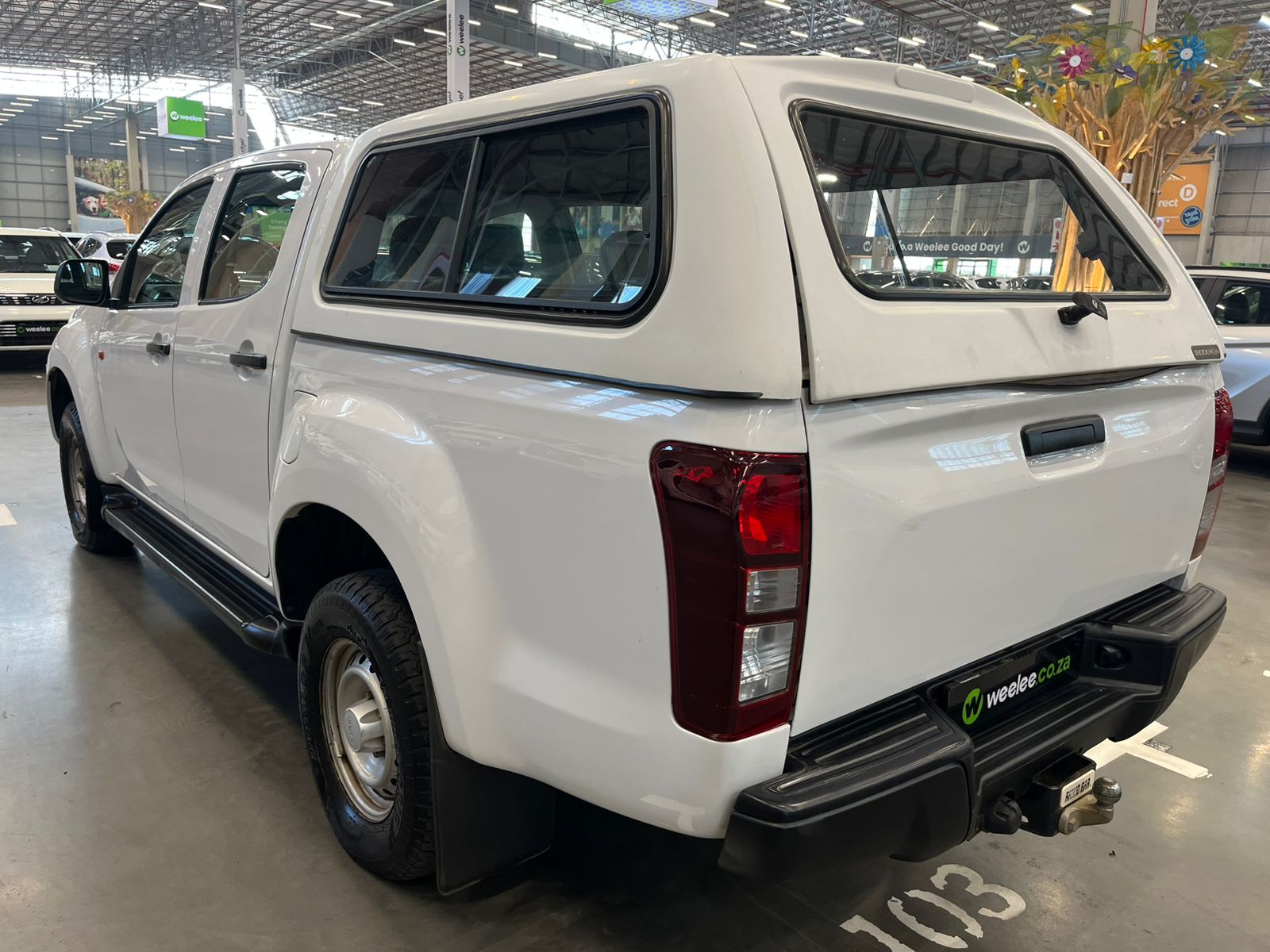 ISUZU D-MAX D-MAX 250 HO HI-RIDE 4X4 D/C P/U