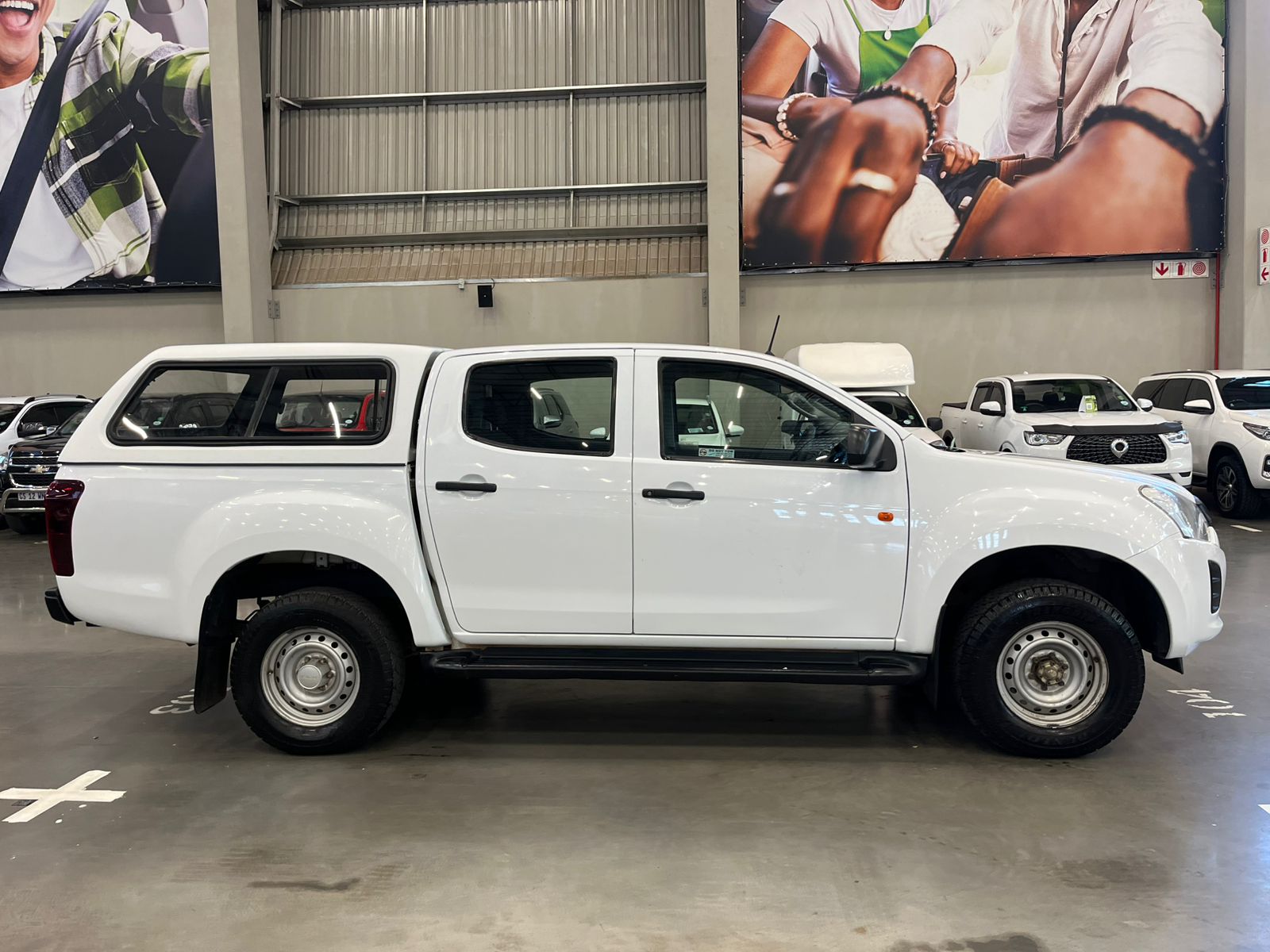 ISUZU D-MAX D-MAX 250 HO HI-RIDE 4X4 D/C P/U