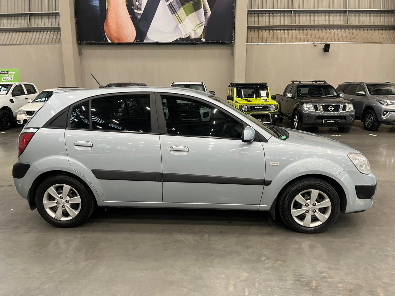 KIA RIO RIO 1.4 HIGH A/T 5Dr