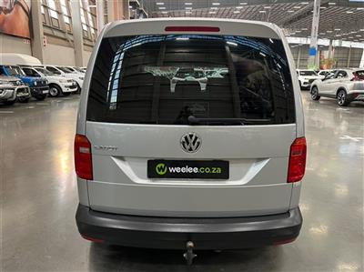 VOLKSWAGEN CADDY CADDY4 CREWBUS 1.6i  (7 SEAT)