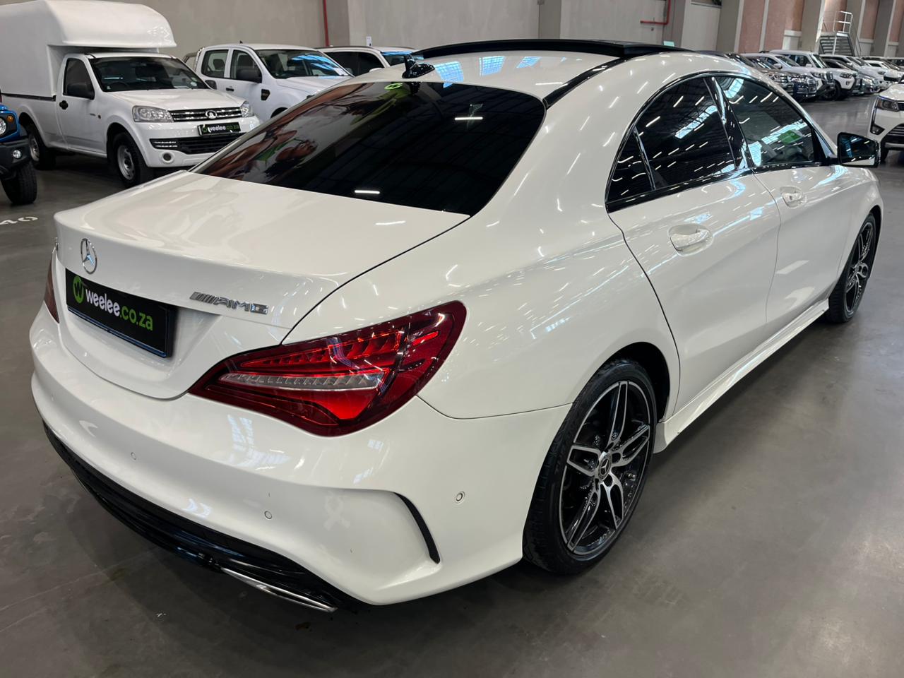 MERCEDES-BENZ CLA CLA200 AMG A/T