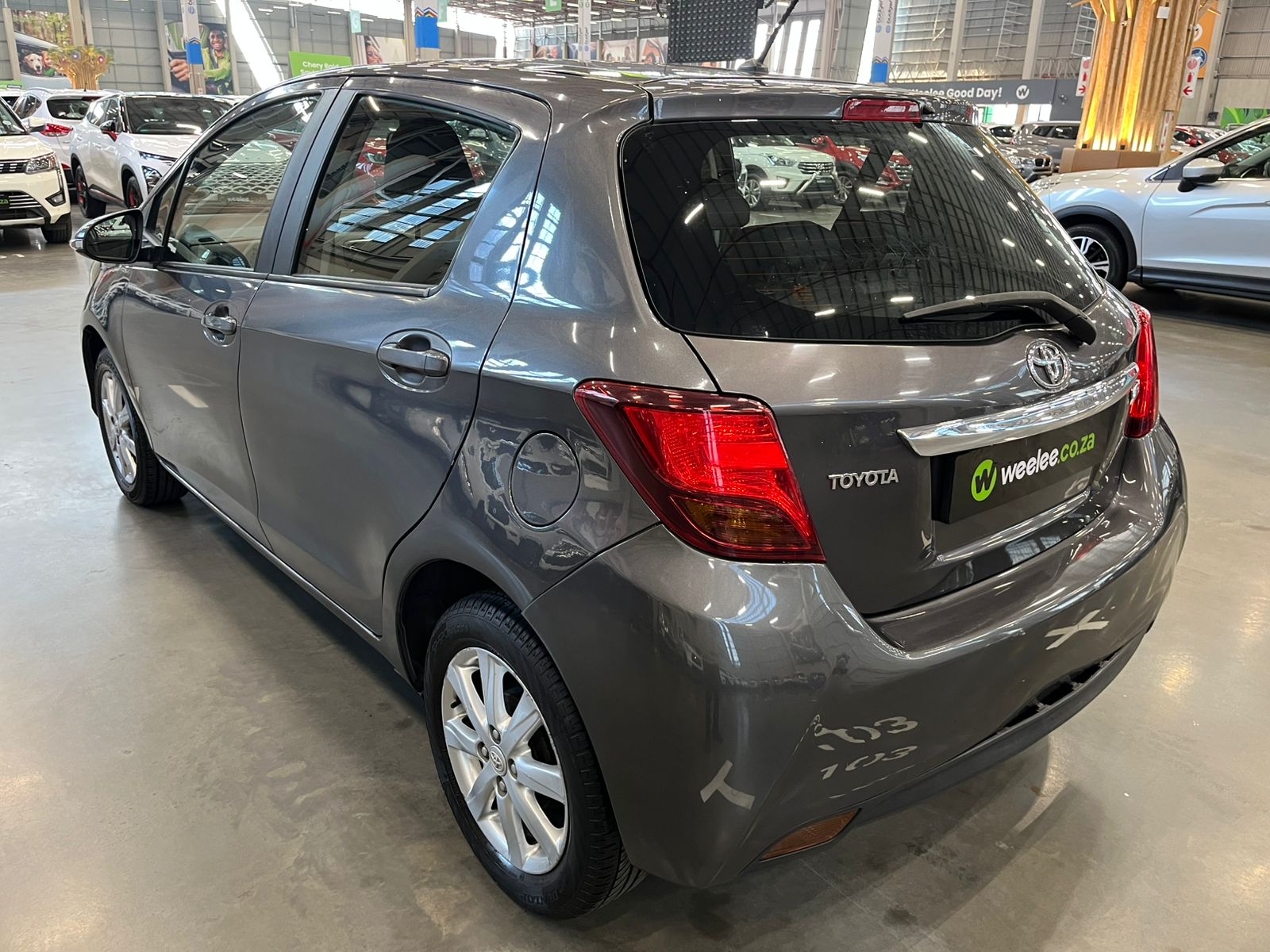 TOYOTA YARIS YARIS 1.3 XS 5Dr