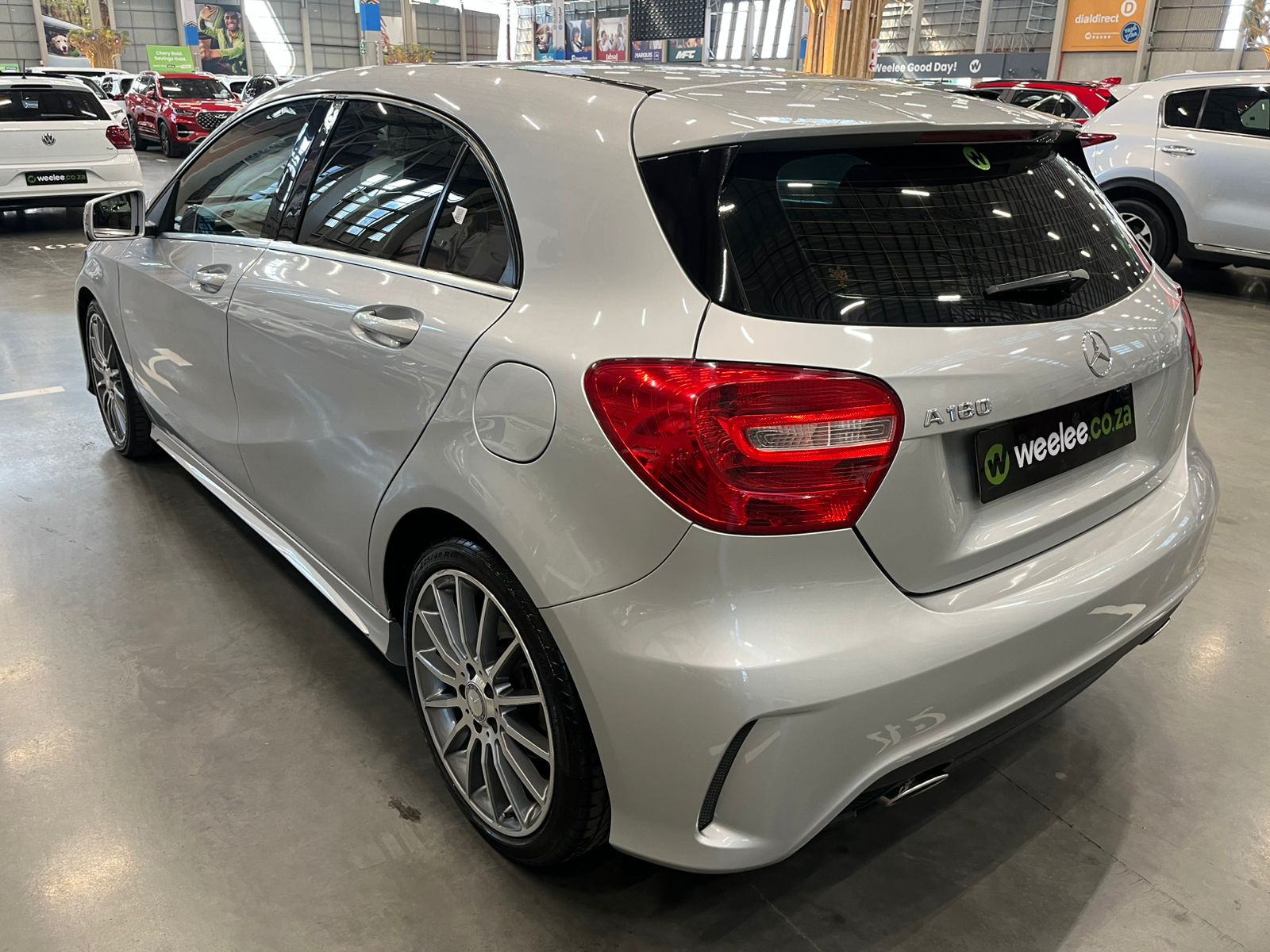 MERCEDES-BENZ A CLASS A 180 BE AMG SPORT A/T
