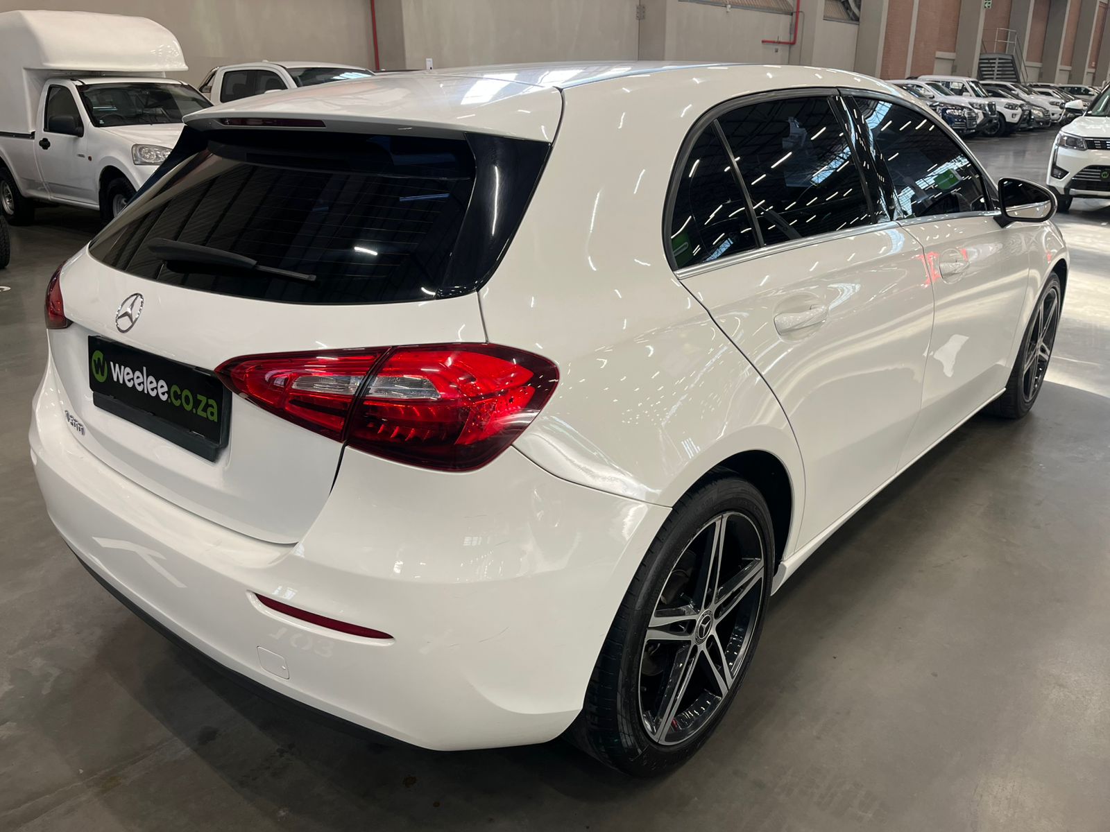 MERCEDES-BENZ A CLASS A 200 A/T