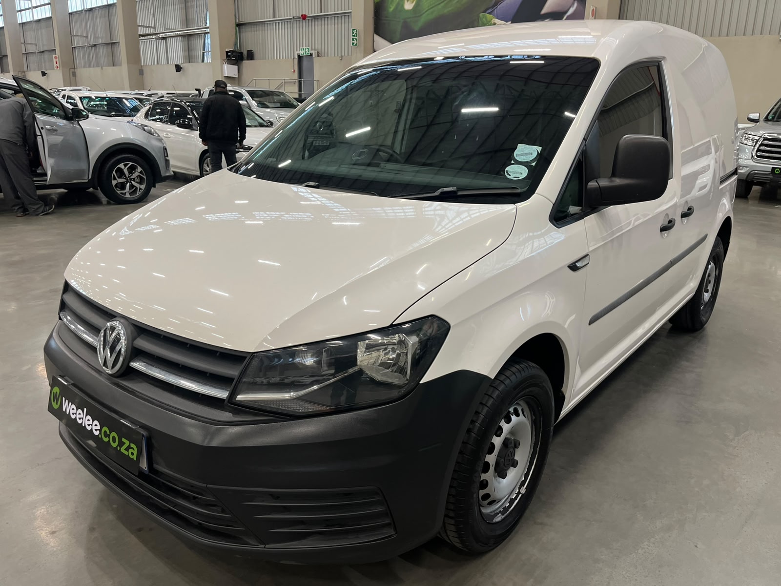 VOLKSWAGEN CADDY CADDY4 1.6i (81KW) F/C P/V