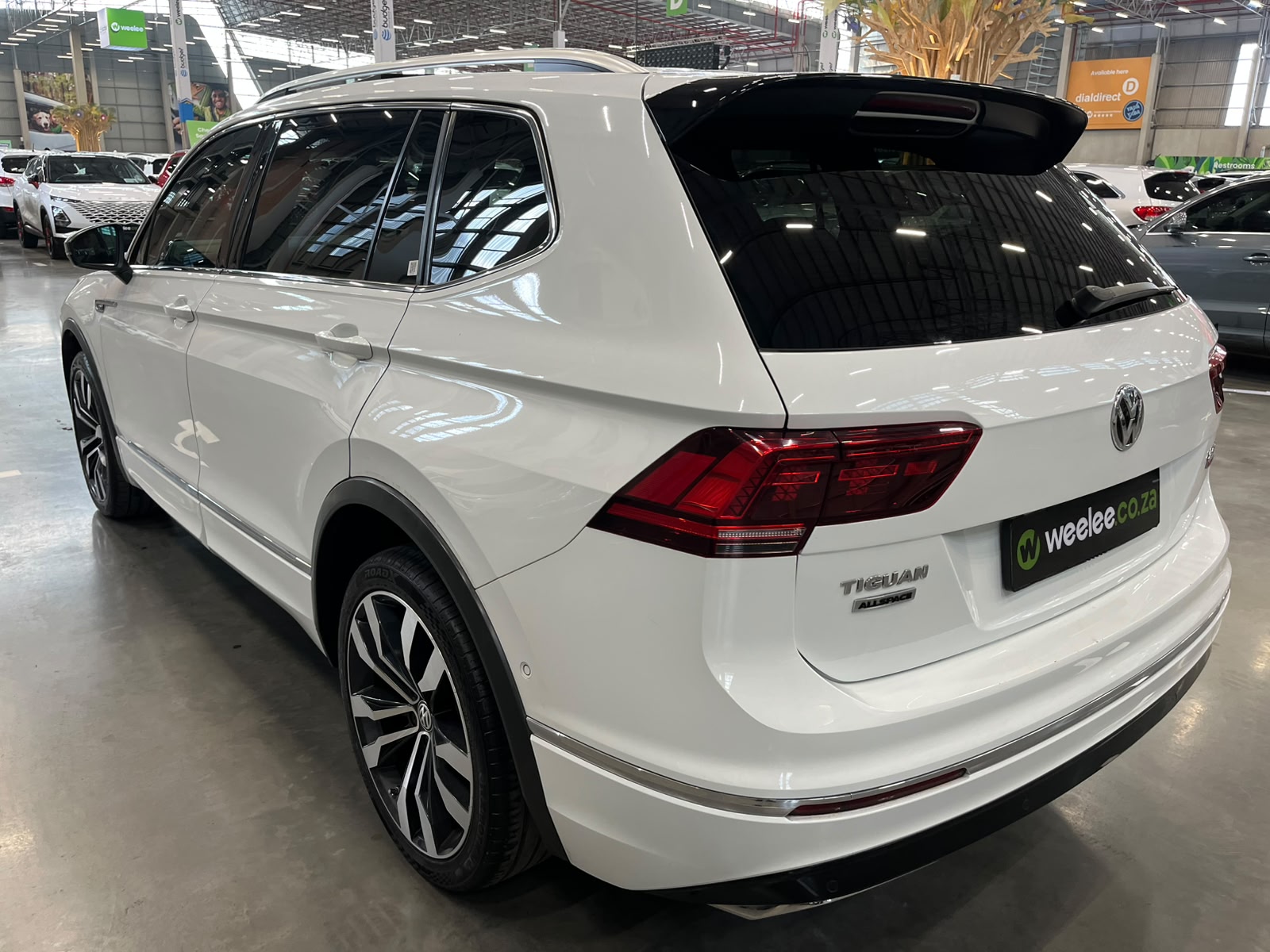 VOLKSWAGEN TIGUAN TIGUAN ALLSPACE 2.0 TSI H/LINE 4MOT DSG (162KW)