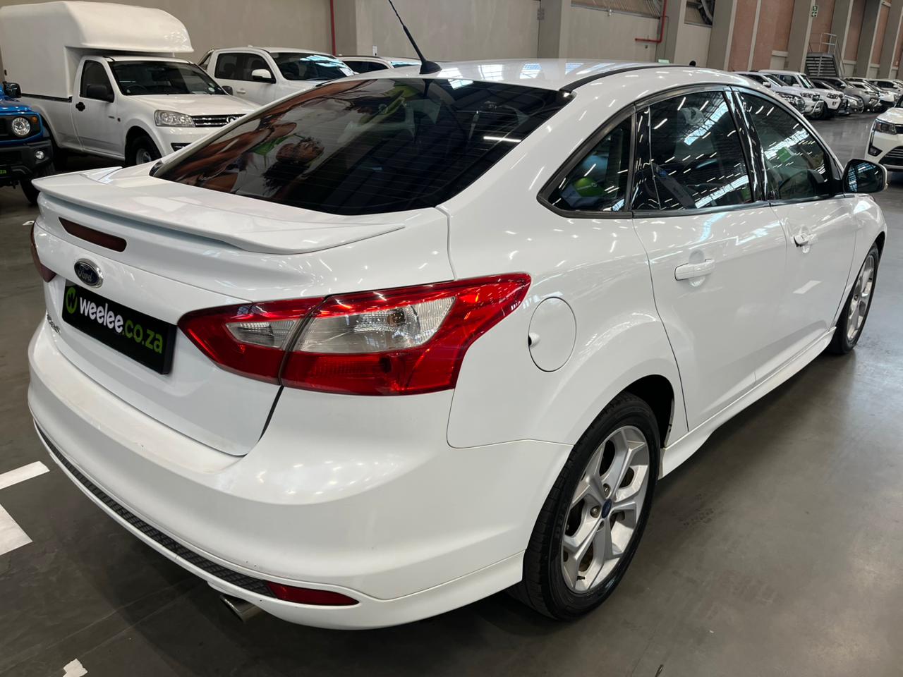 FORD FOCUS FOCUS 2.0 GDi TREND