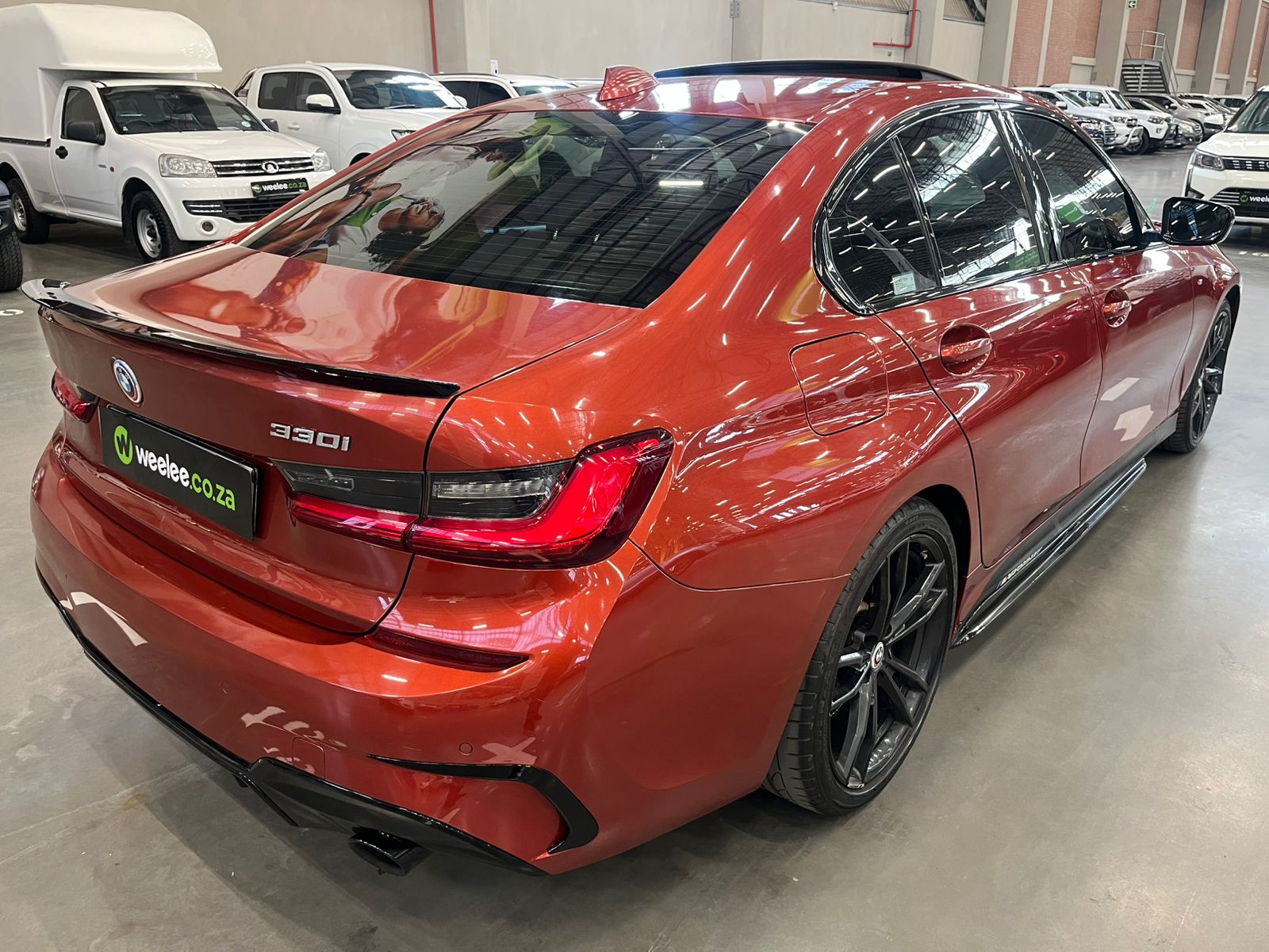 BMW 3 SERIES (G20) 330i M SPORT LAUNCH EDITION A/T (G20)