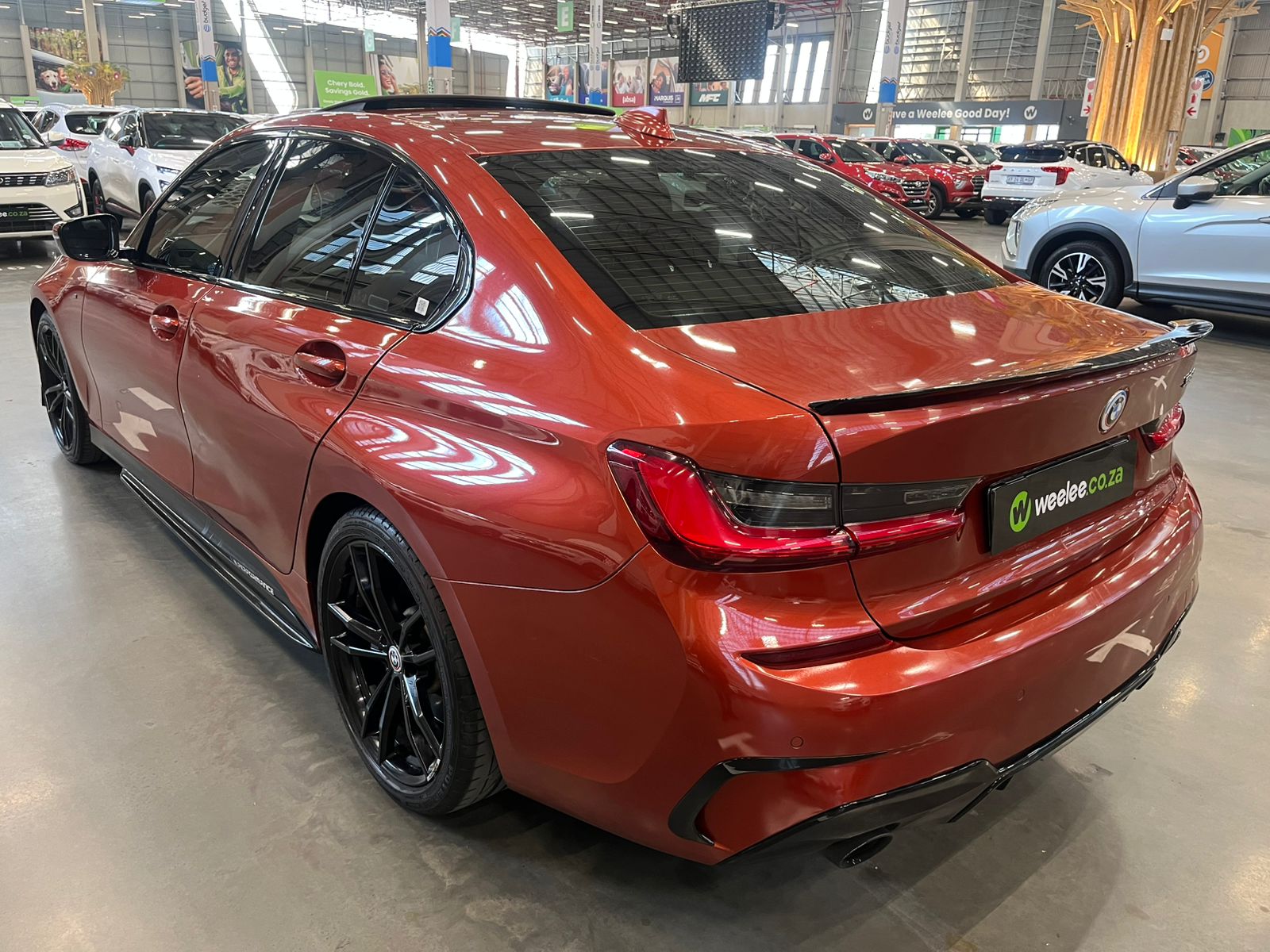 BMW 3 SERIES (G20) 330i M SPORT LAUNCH EDITION A/T (G20)