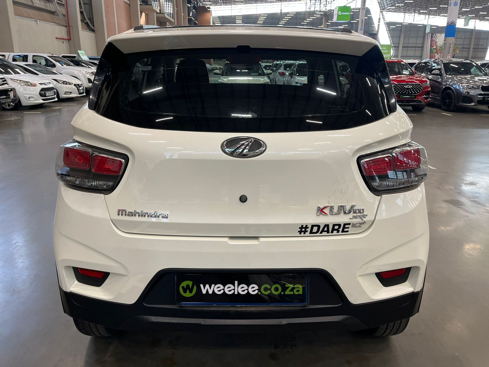 MAHINDRA KUV 100 KUV 100 1.2 K2+ #DARE