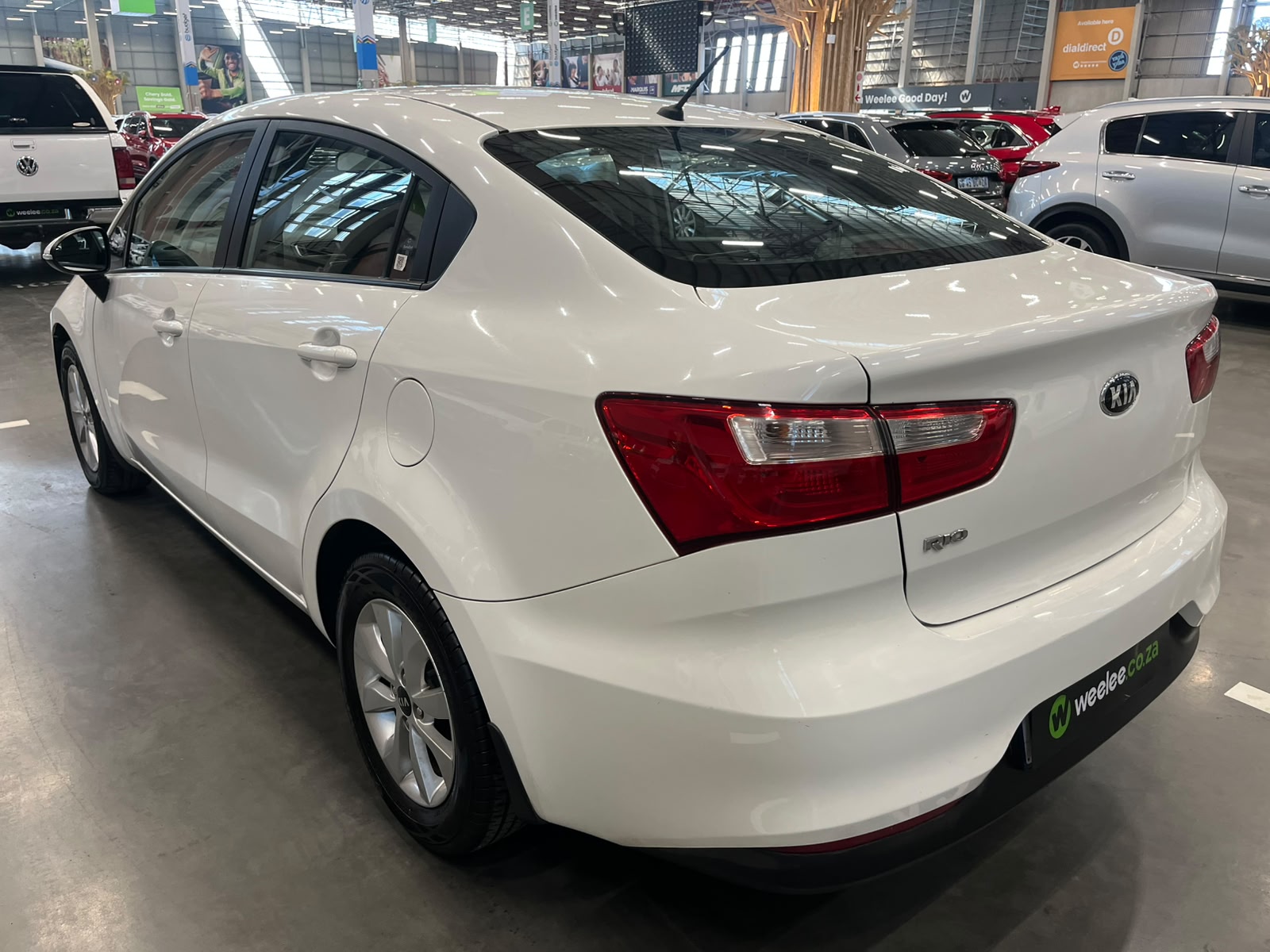 KIA RIO RIO1.4 (4DR) A/T