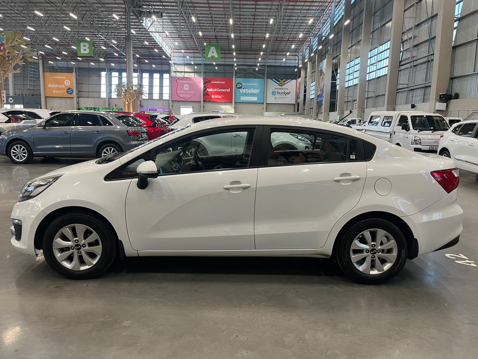 KIA RIO RIO1.4 (4DR) A/T