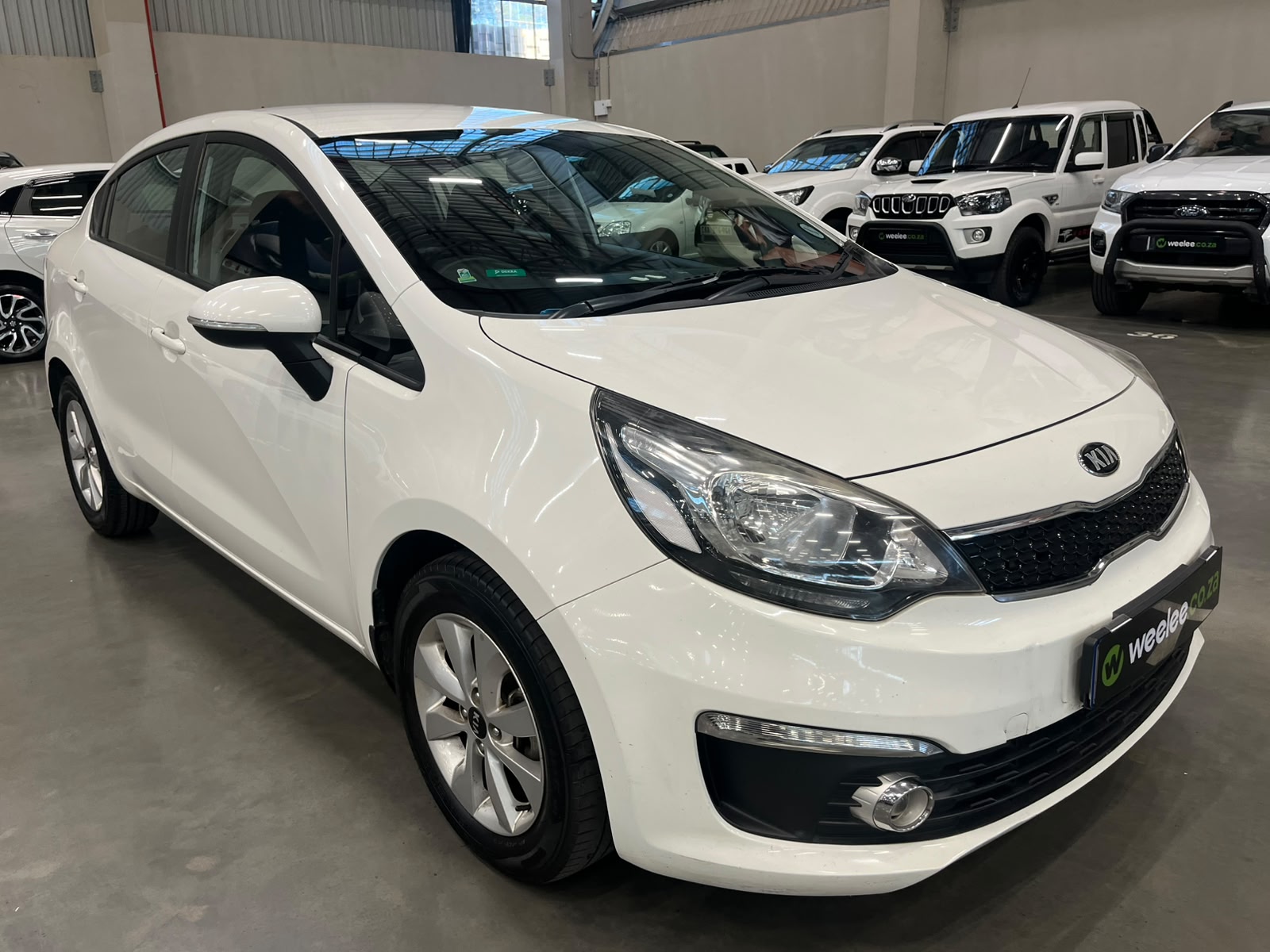 KIA RIO RIO1.4 (4DR) A/T