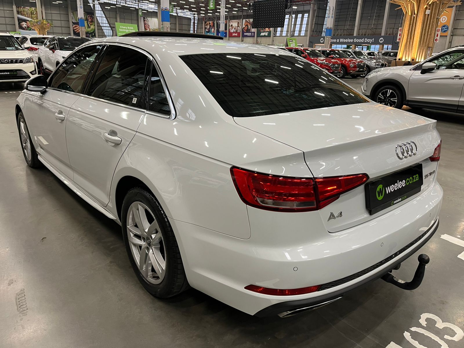 AUDI A4 A4 1.4T FSI STRONIC (B9) (35 TFSI)
