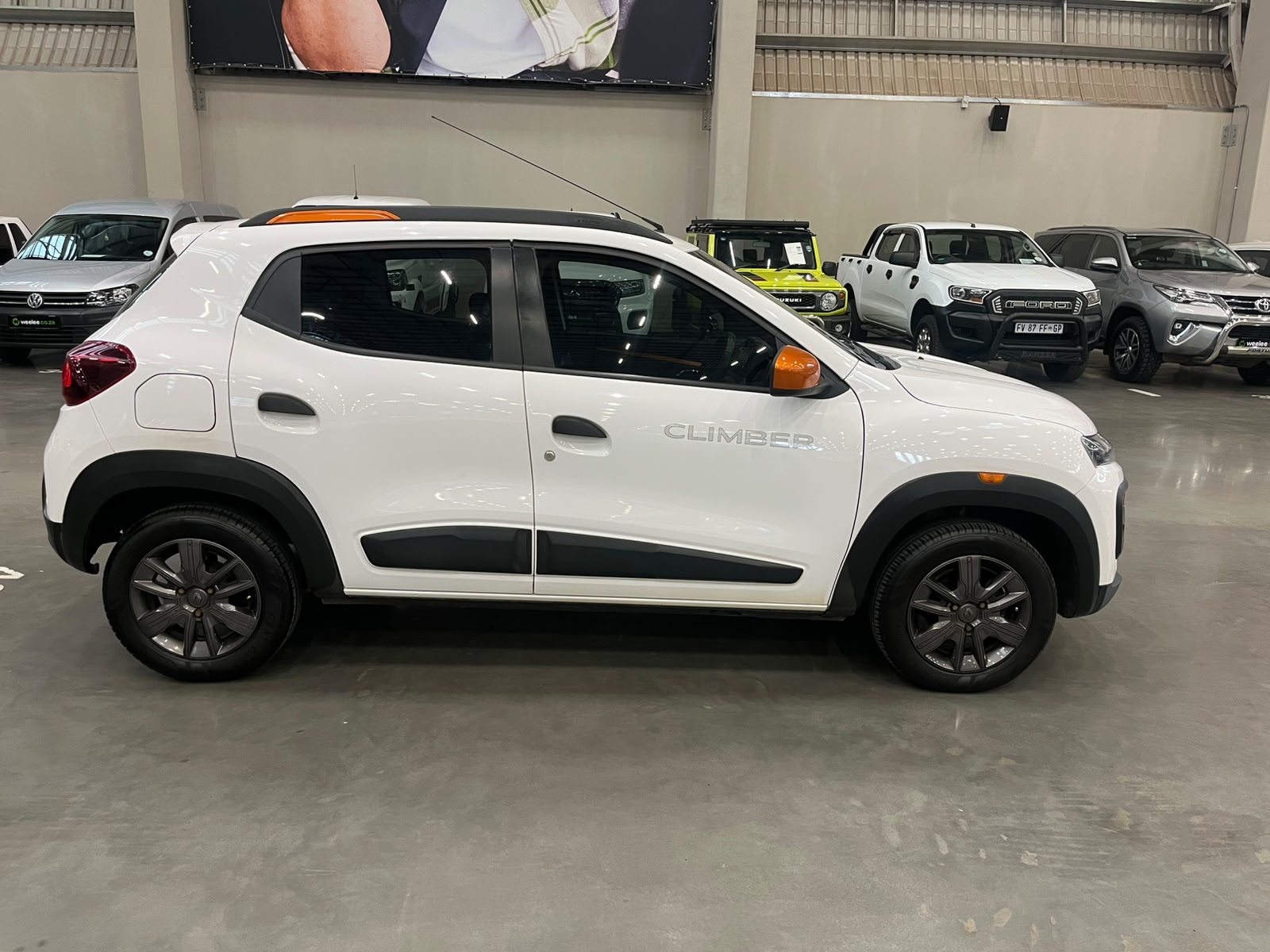 RENAULT KWID KWID 1.0 CLIMBER 5DR