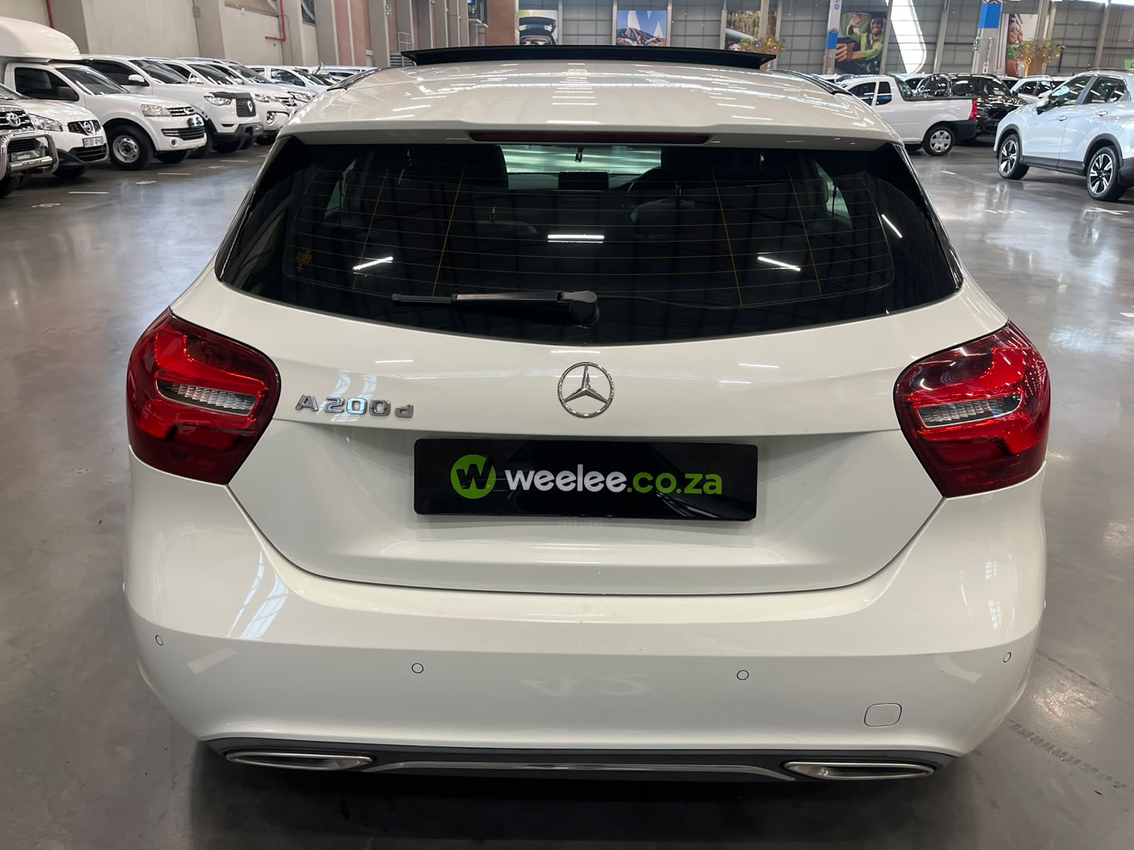 MERCEDES-BENZ A CLASS A 200d STYLE A/T