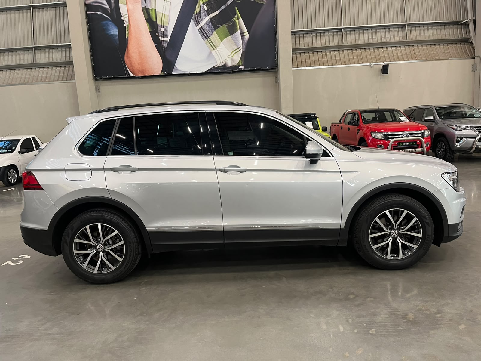 VOLKSWAGEN TIGUAN TIGUAN 1.4 TSI COMFORTLINE DSG (110KW)