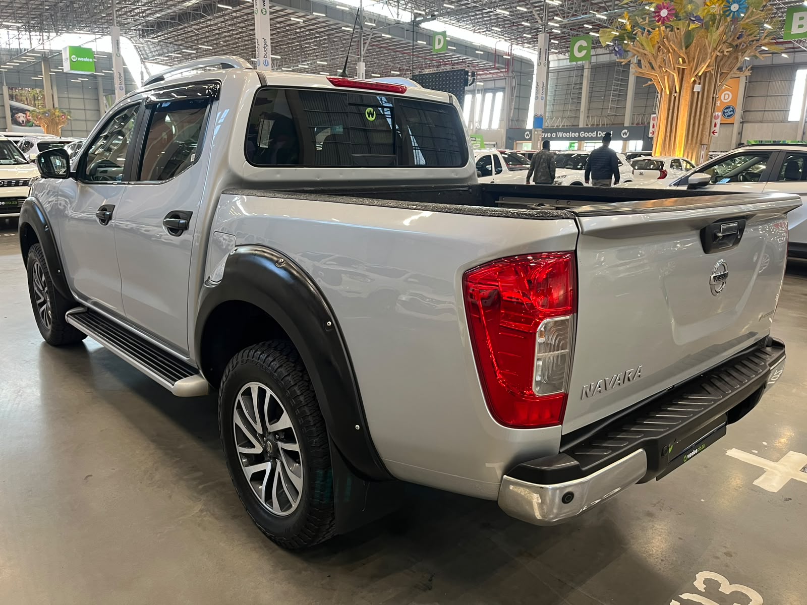 NISSAN NAVARA NAVARA 2.3D LE P/U D/C