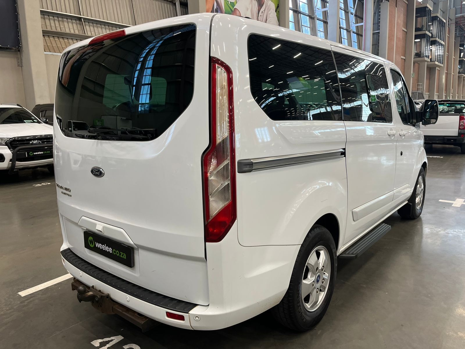 FORD TOURNEO TOURNEO CUSTOM LTD 2.2TDCi SWB (114KW)