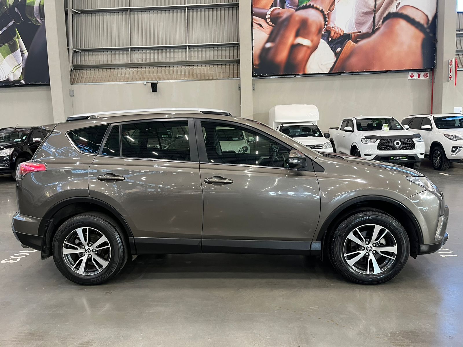 TOYOTA RAV 4 RAV4 2.0 GX