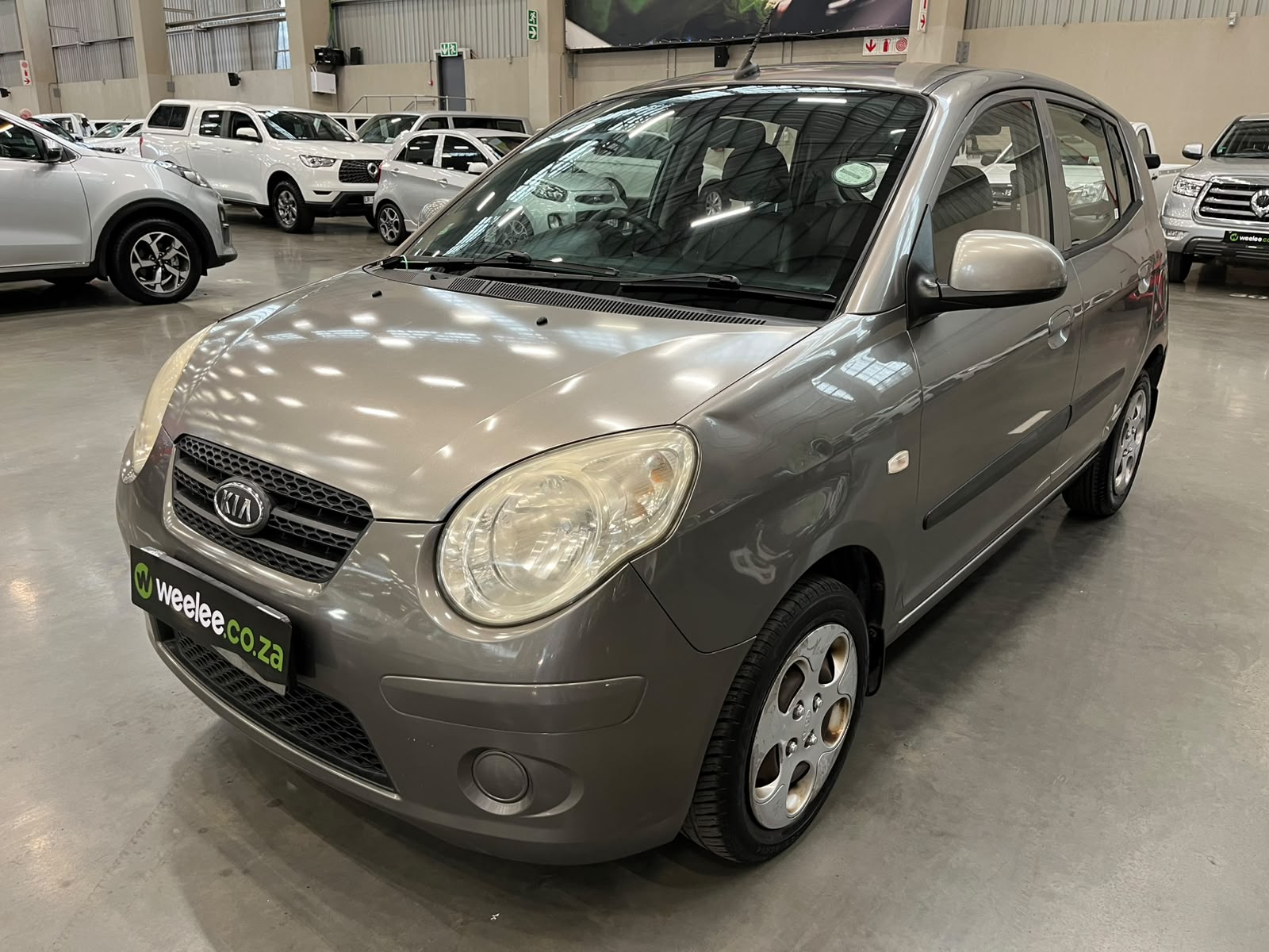 KIA PICANTO PICANTO 1.1 STRIKER