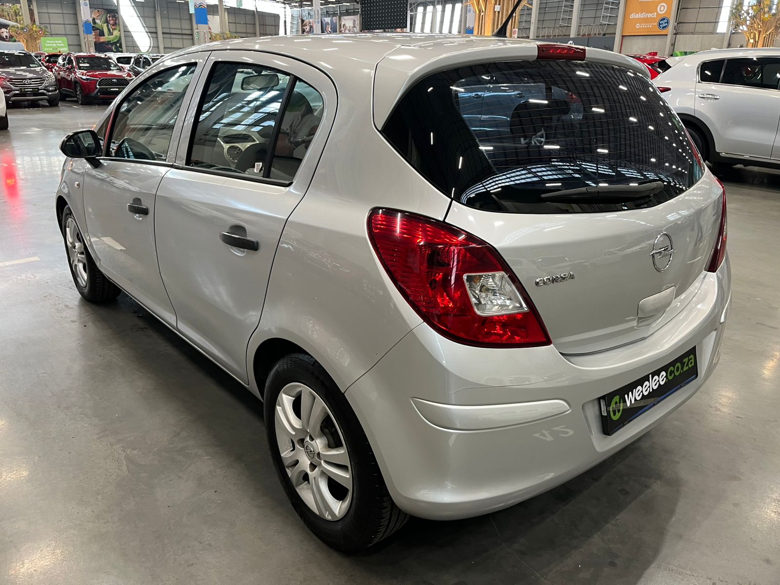 OPEL CORSA CORSA 1.4 ESSENTIA 5Dr