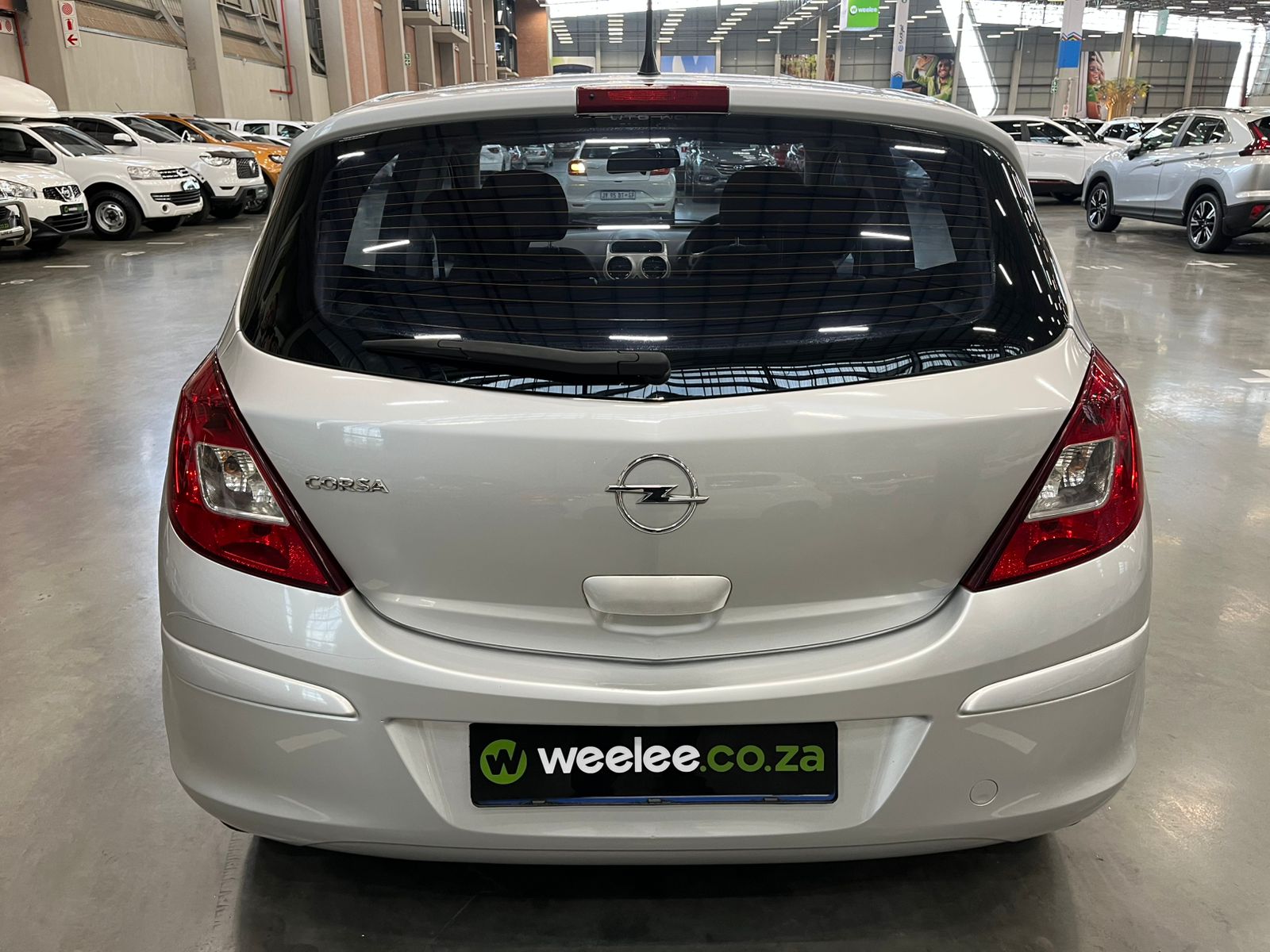 OPEL CORSA CORSA 1.4 ESSENTIA 5Dr