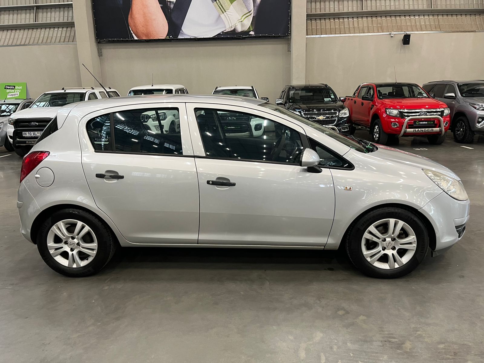 OPEL CORSA CORSA 1.4 ESSENTIA 5Dr