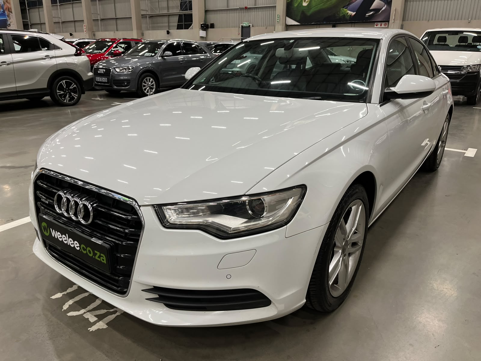 AUDI A6 A6 3.0 TDi  QUAT S TRONIC (180kW)