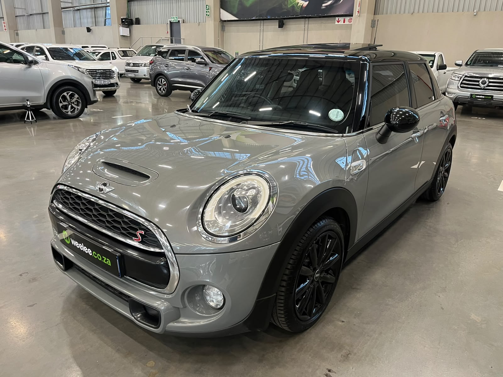 MINI COOPER 5DR COOPER S 5DR A/T (XU92)