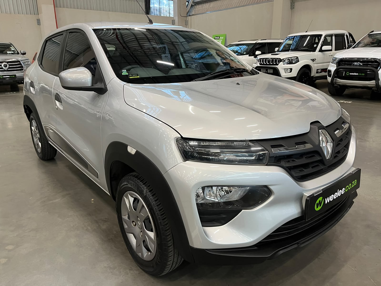 RENAULT KWID KWID 1.0 DYNAMIQUE / ZEN 5DR
