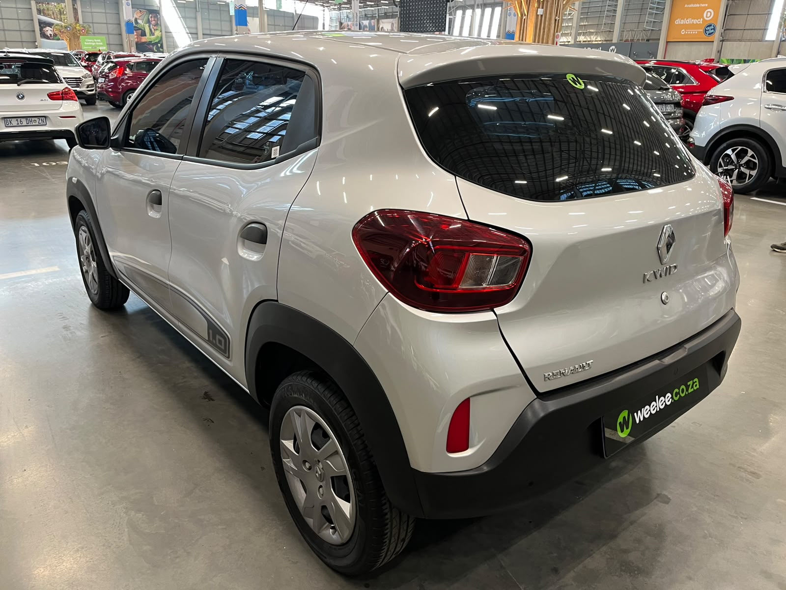 RENAULT KWID KWID 1.0 DYNAMIQUE / ZEN 5DR