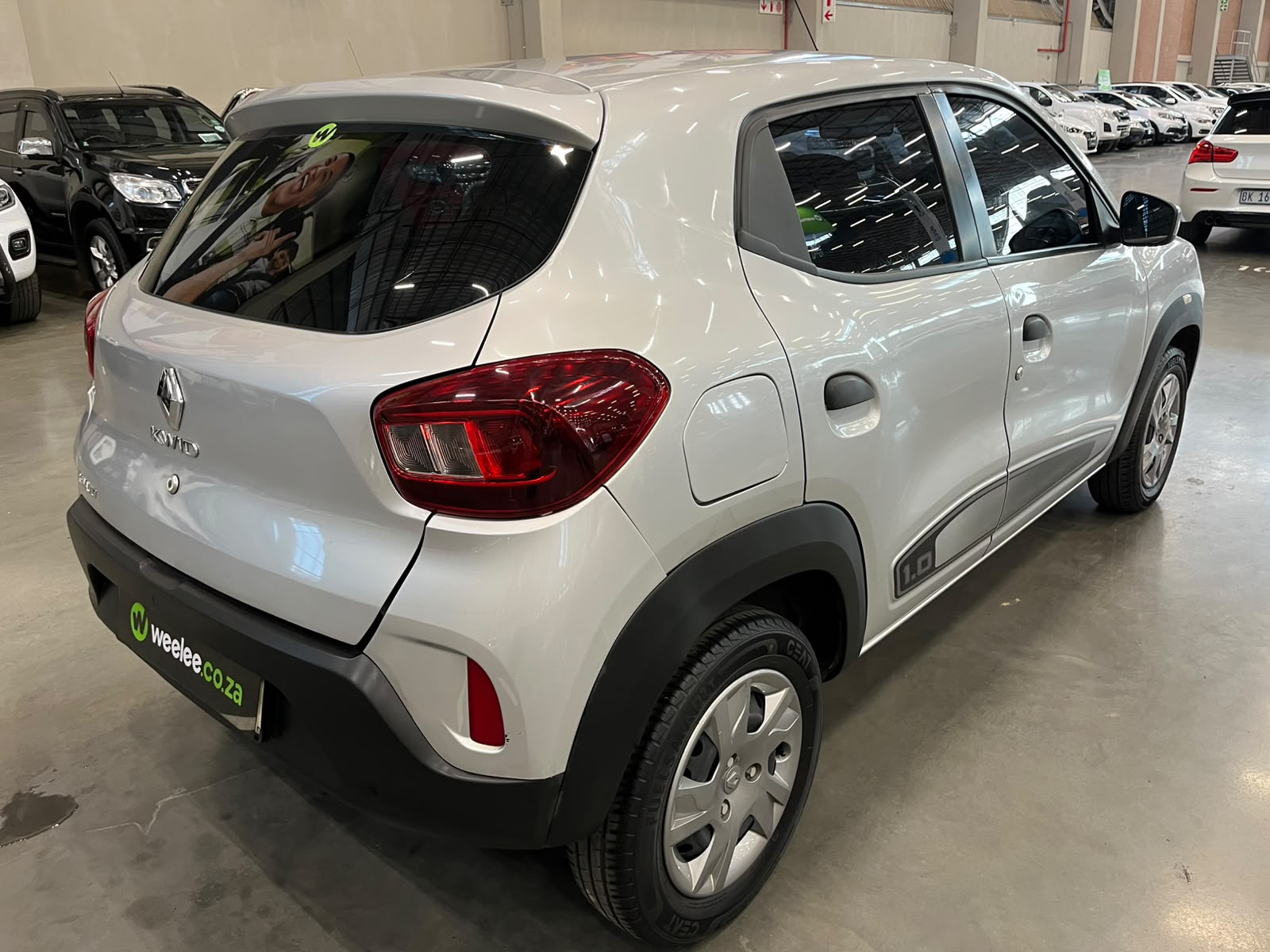 RENAULT KWID KWID 1.0 DYNAMIQUE / ZEN 5DR