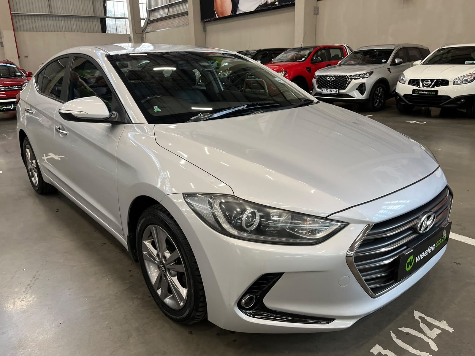 HYUNDAI ELANTRA ELANTRA 1.6 EXECUTIVE