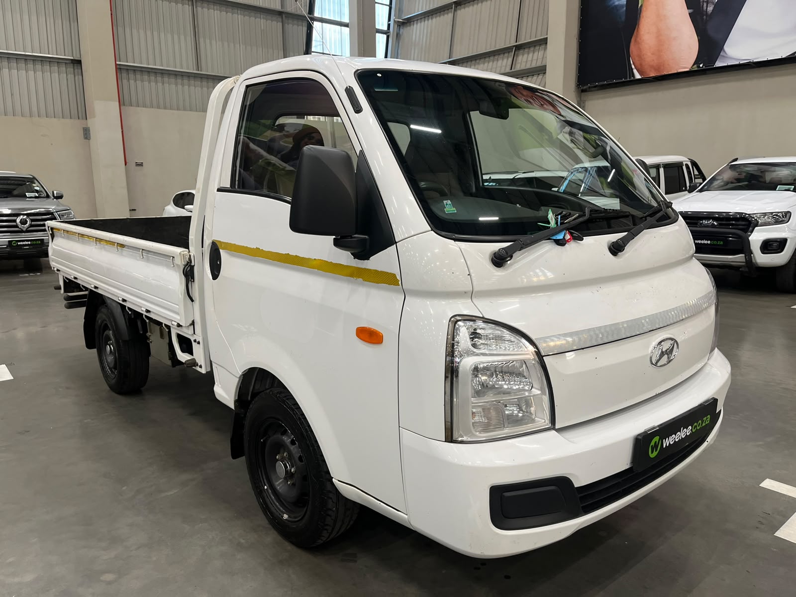HYUNDAI H100 / BAKKIE H100 2.6D A/C F/C D/S
