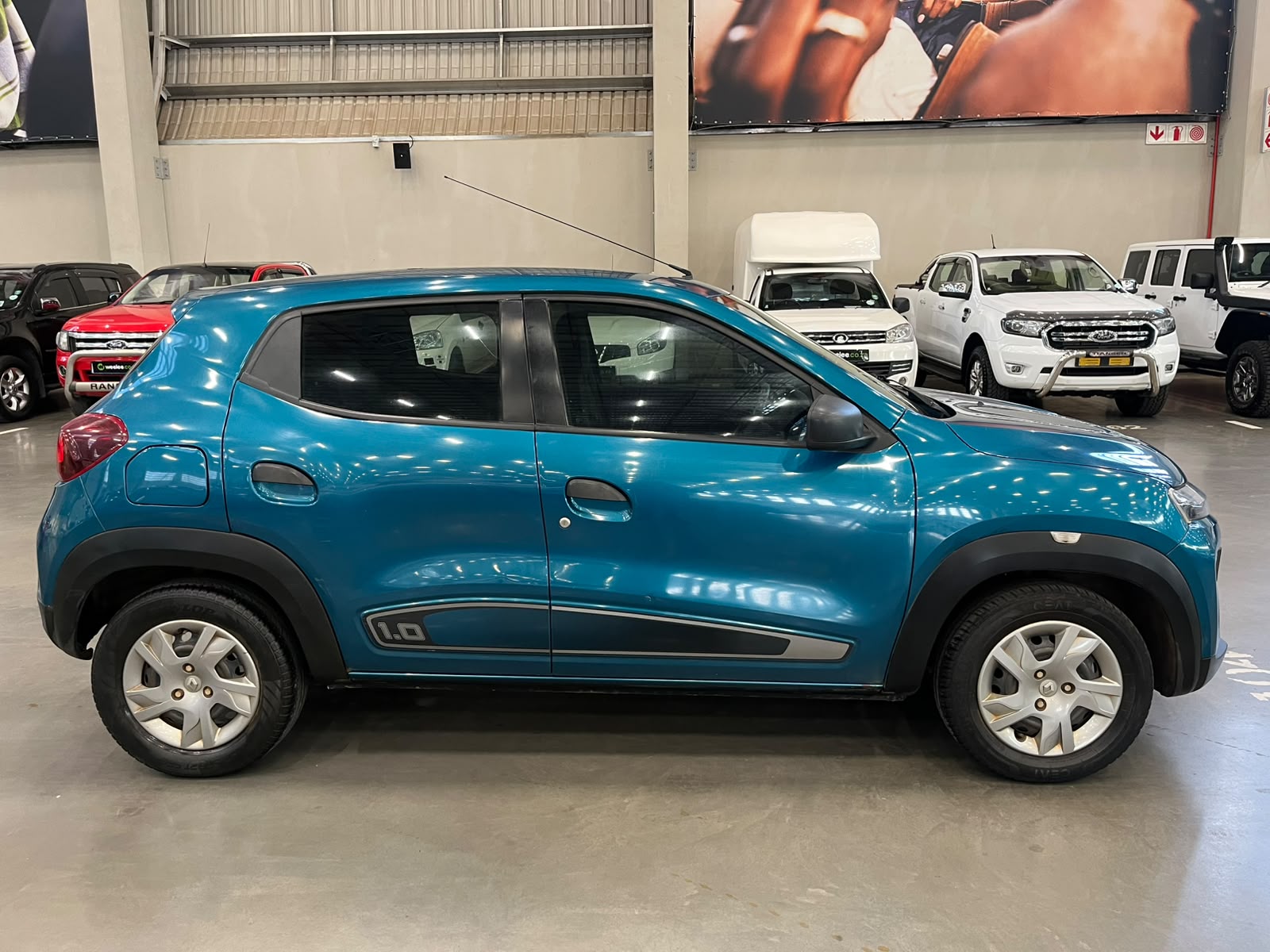 RENAULT KWID KWID 1.0 EXPRESSION / LIFE 5DR