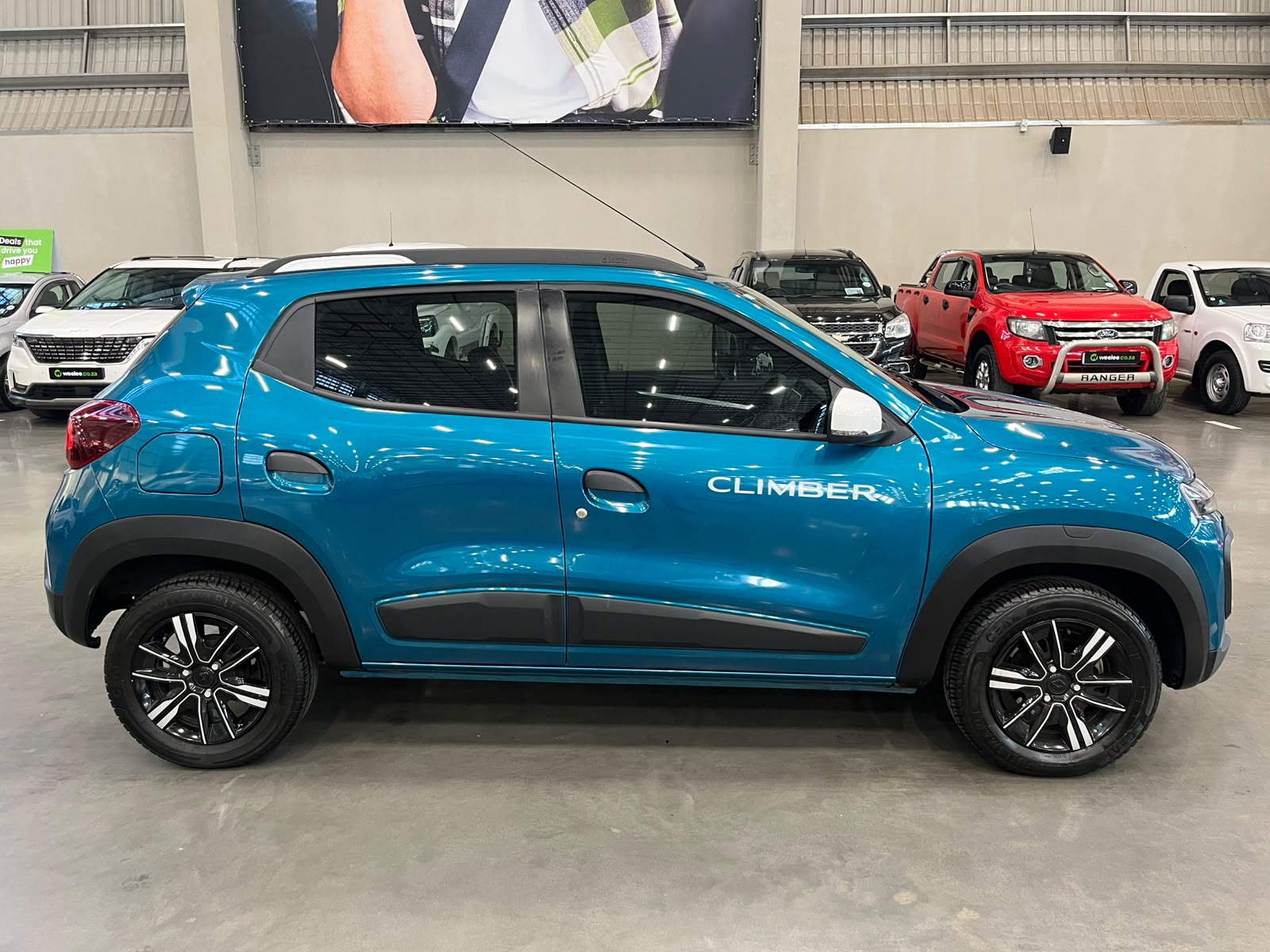 RENAULT KWID KWID 1.0 CLIMBER 5DR AMT