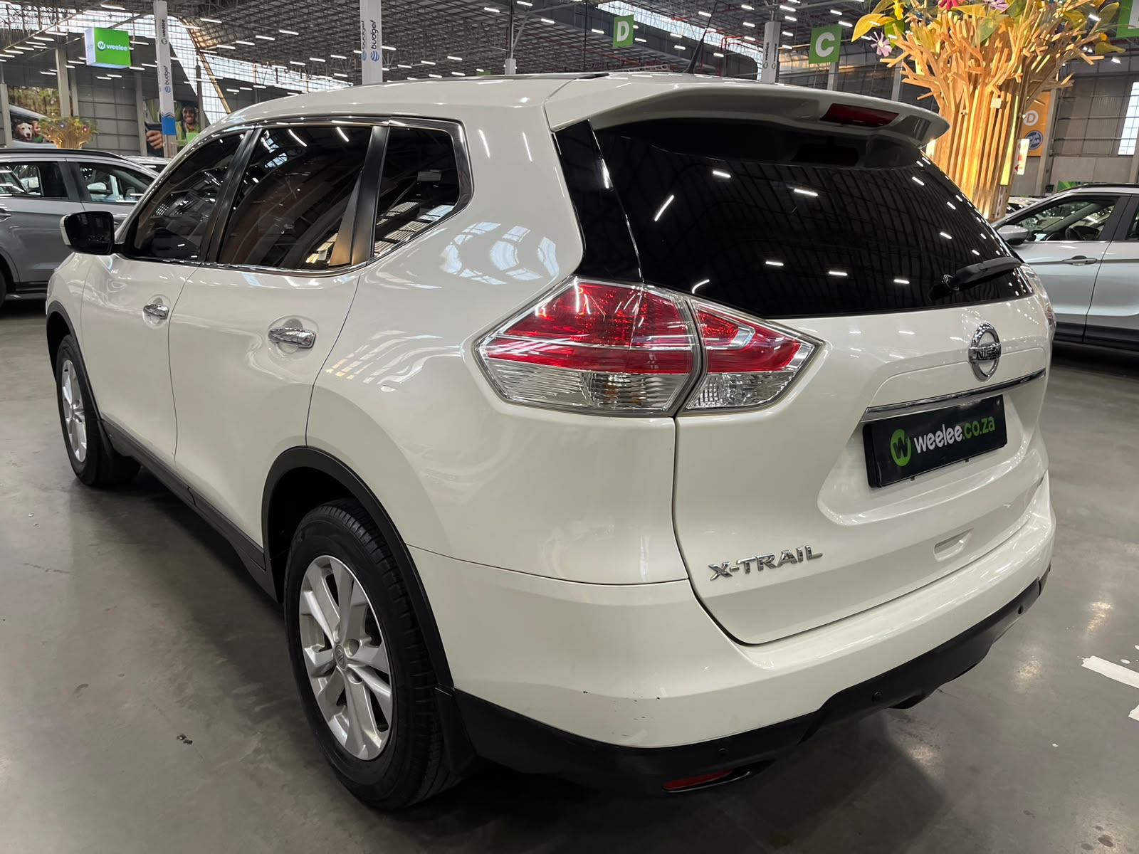 NISSAN X TRAIL X TRAIL 2.0 XE (T32)