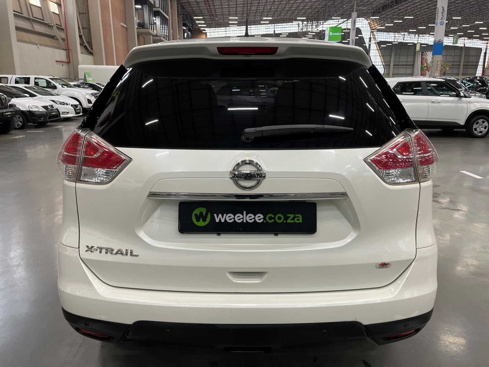 NISSAN X TRAIL X TRAIL 2.0 XE (T32)
