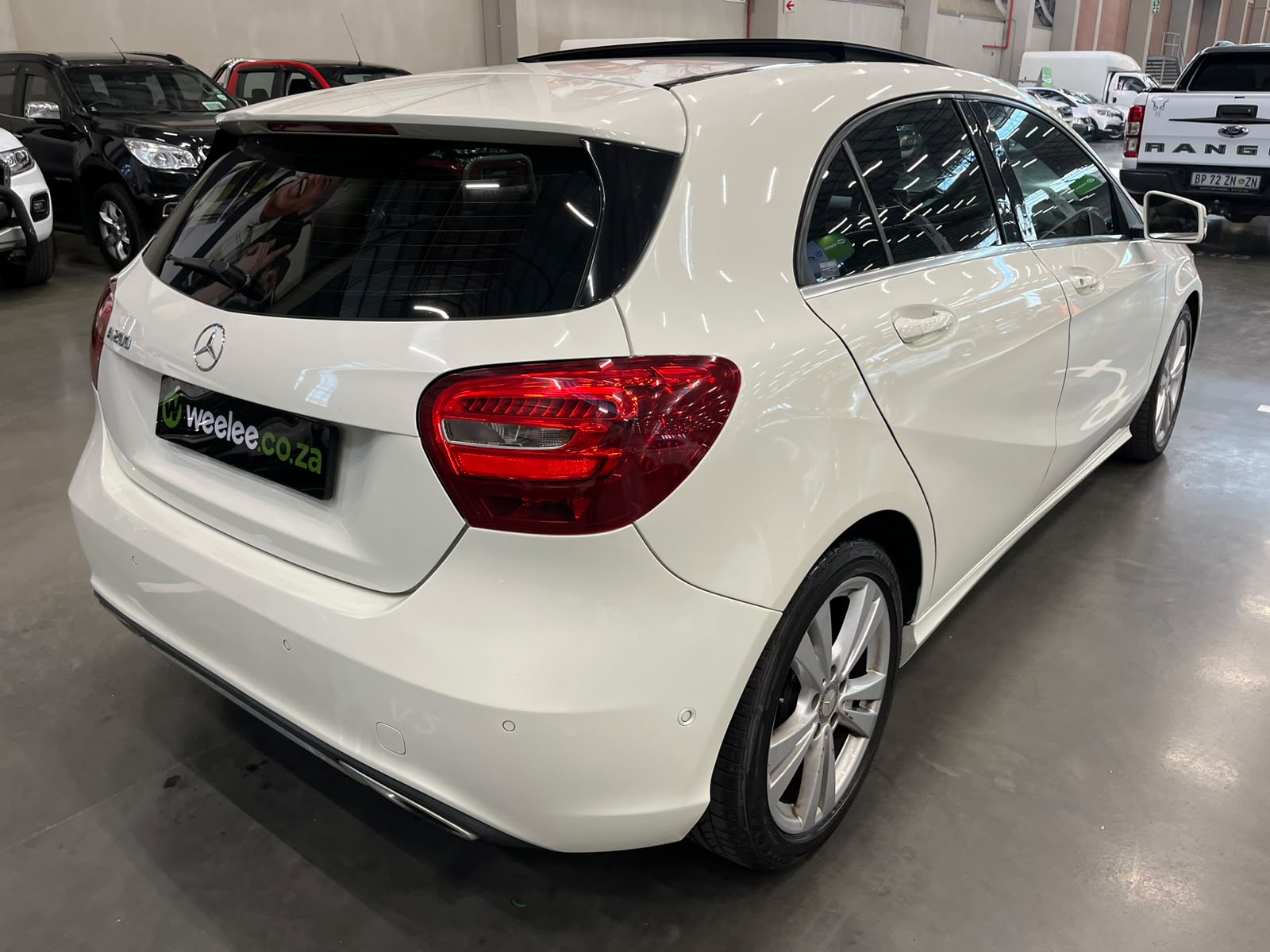 MERCEDES-BENZ A CLASS A200 STYLE