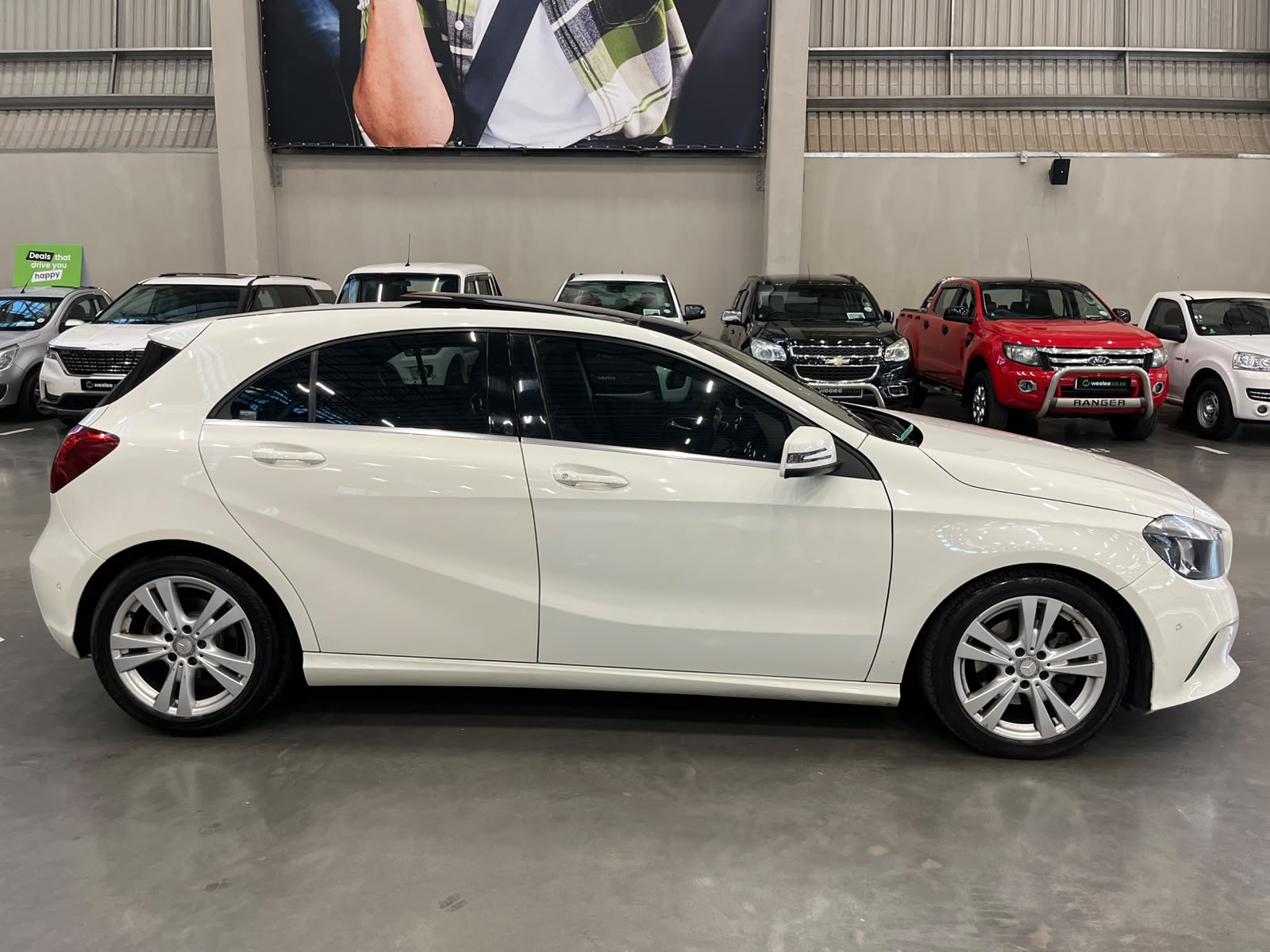 MERCEDES-BENZ A CLASS A200 STYLE