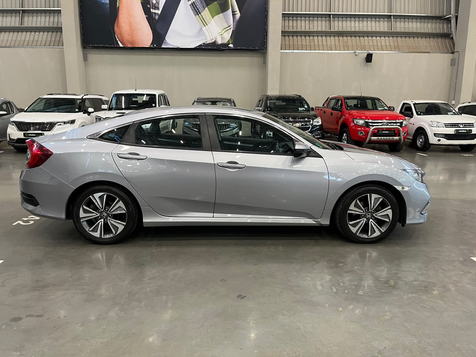 HONDA CIVIC CIVIC 1.8 ELEGANCE CVT