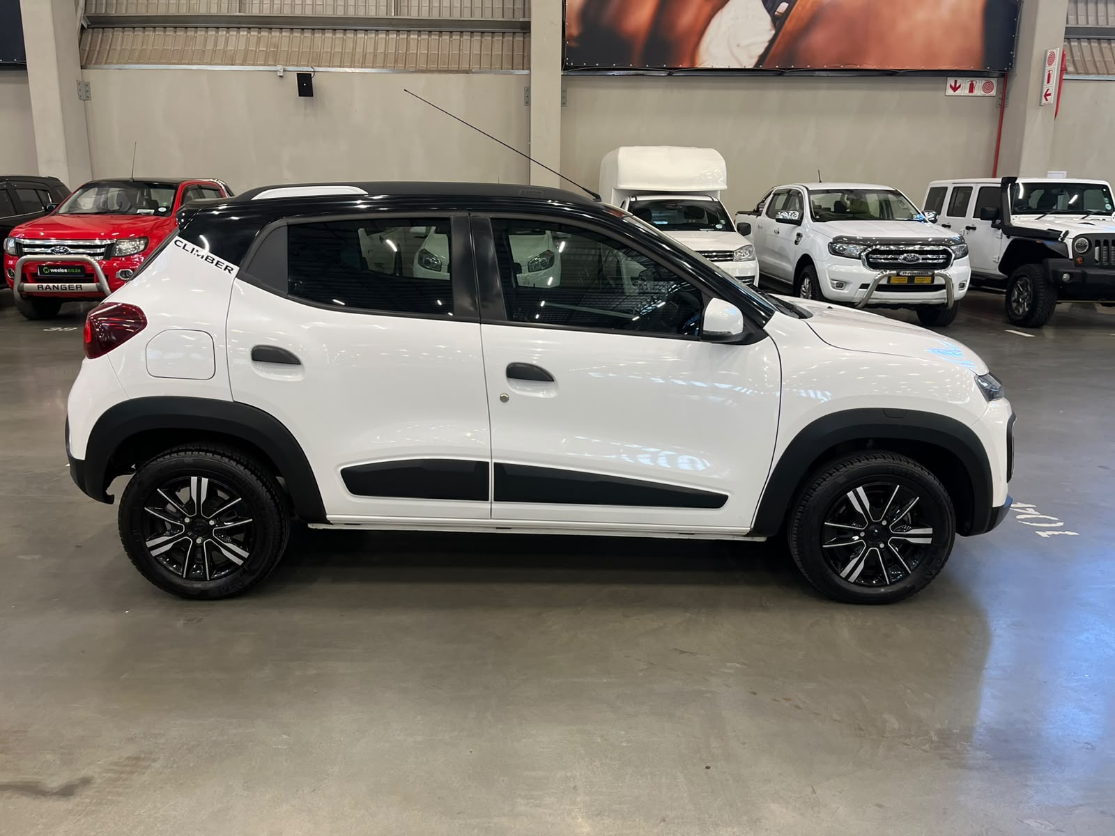 RENAULT KWID KWID 1.0 CLIMBER 5DR