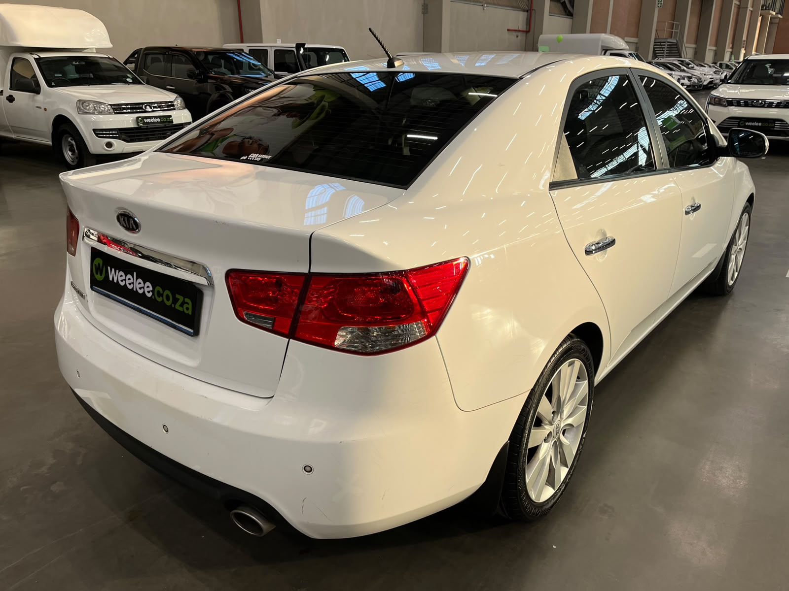 KIA CERATO CERATO 2.0 A/T