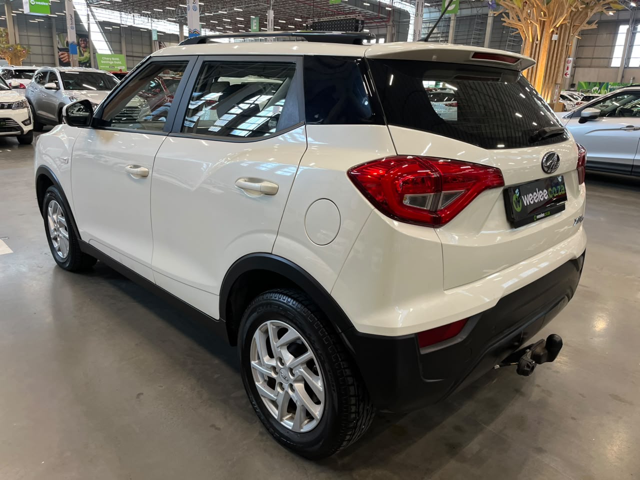 MAHINDRA XUV300 XUV300 1.5D (W6)