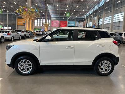 2022 MAHINDRA XUV300 1.5D (W6)