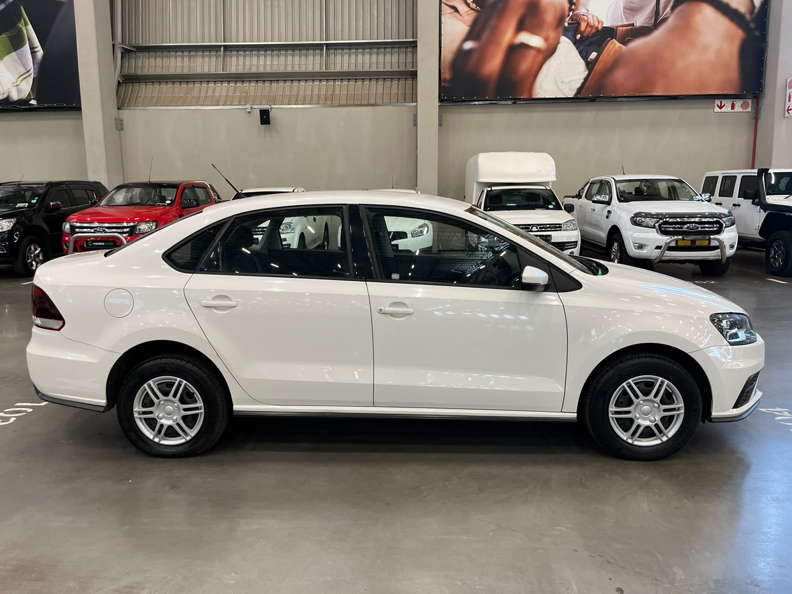 VOLKSWAGEN POLO CLASSIC POLO GP 1.6 TRENDLINE