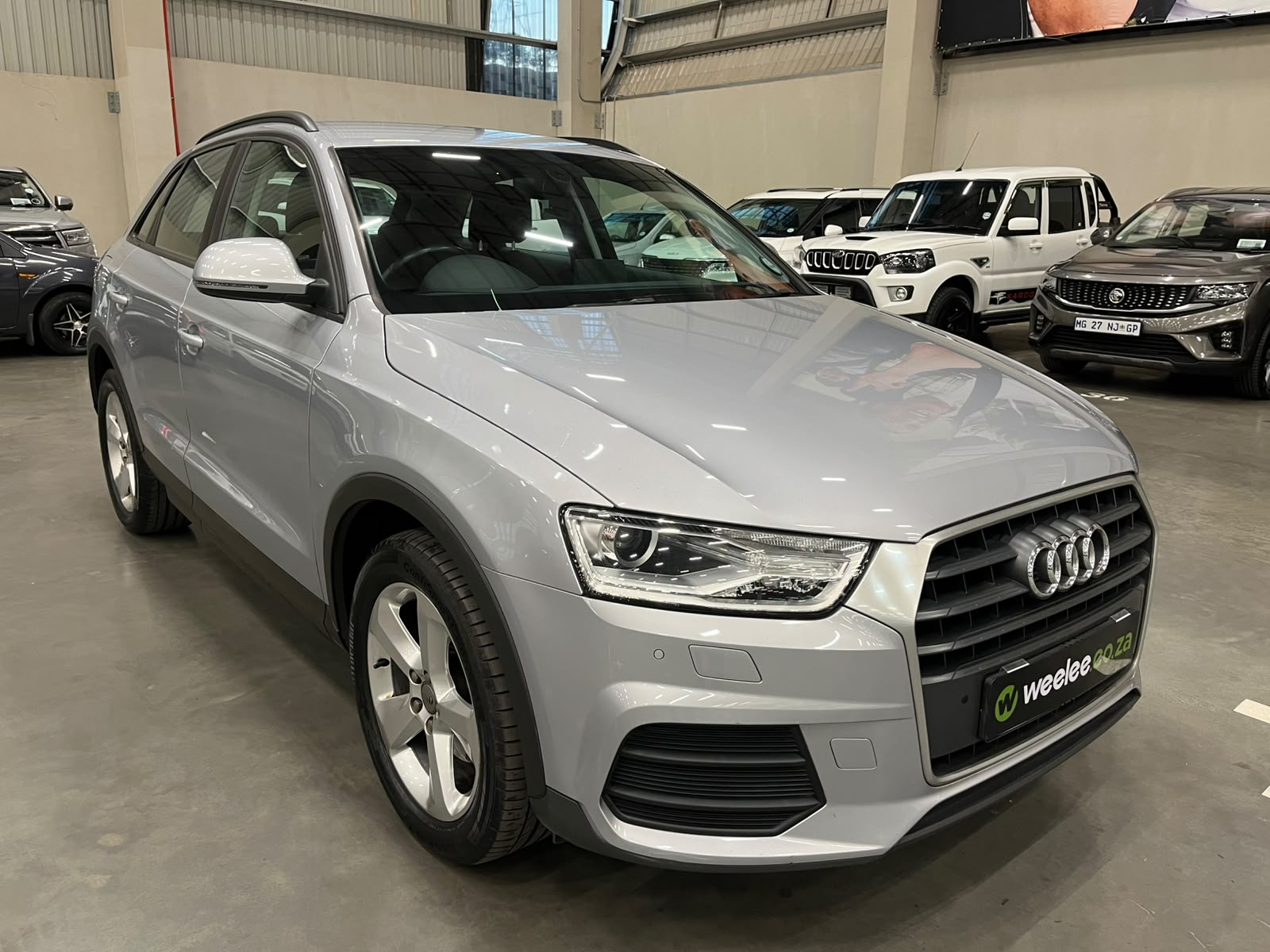 AUDI Q3 Q3 1.4T FSI STRONIC (110KW) (35 TFSI)